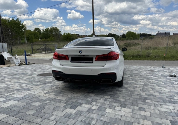 BMW Seria 5 cena 169900 przebieg: 166700, rok produkcji 2017 z Rybnik małe 704